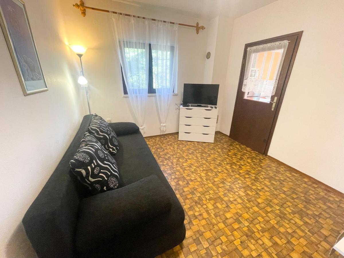 Apartmani Irena Ядраново Екстериор снимка